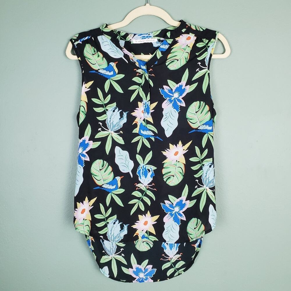 Violet & Claire Sleeveless Tropical Leaf Bird V-Neck Black Blouse Size Small